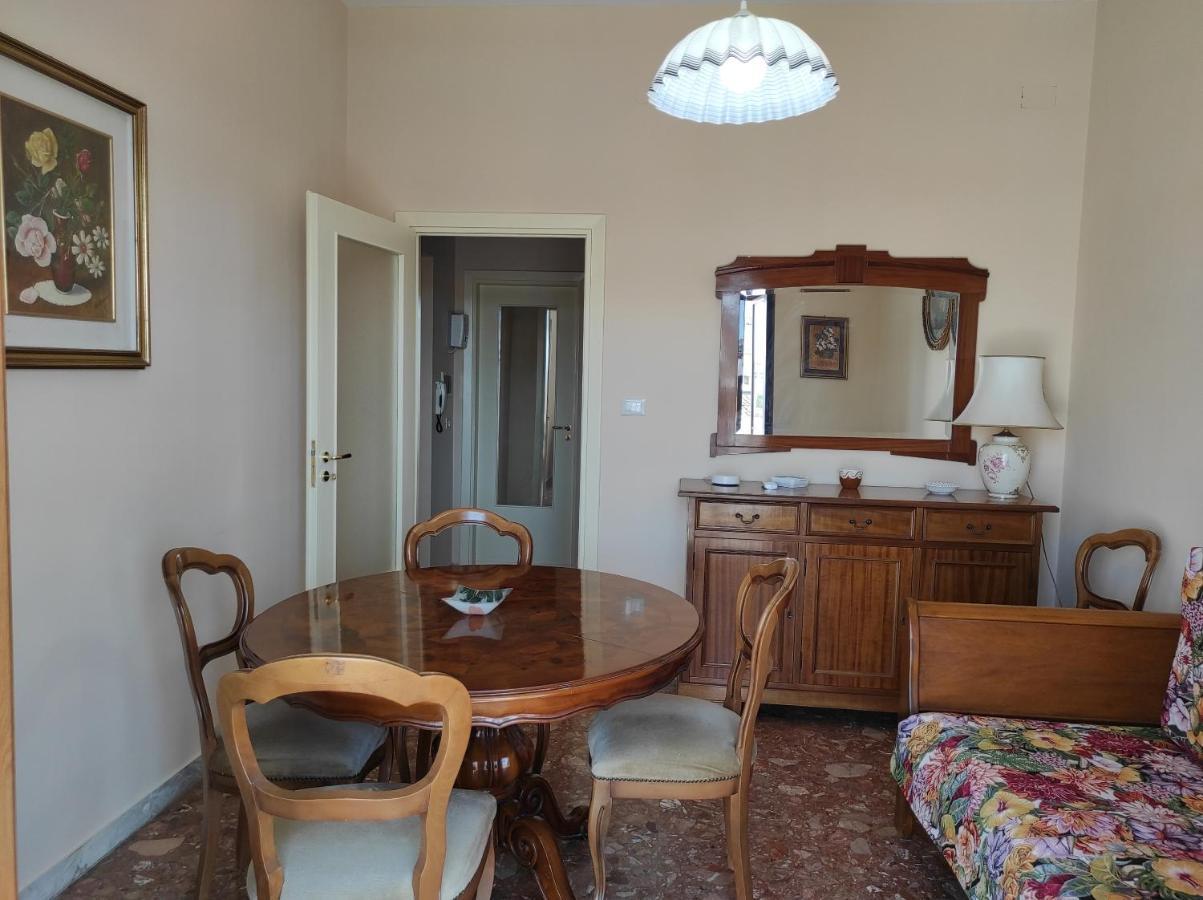 Ferienwohnung La Colonna Holiday House Lecce Exterior foto